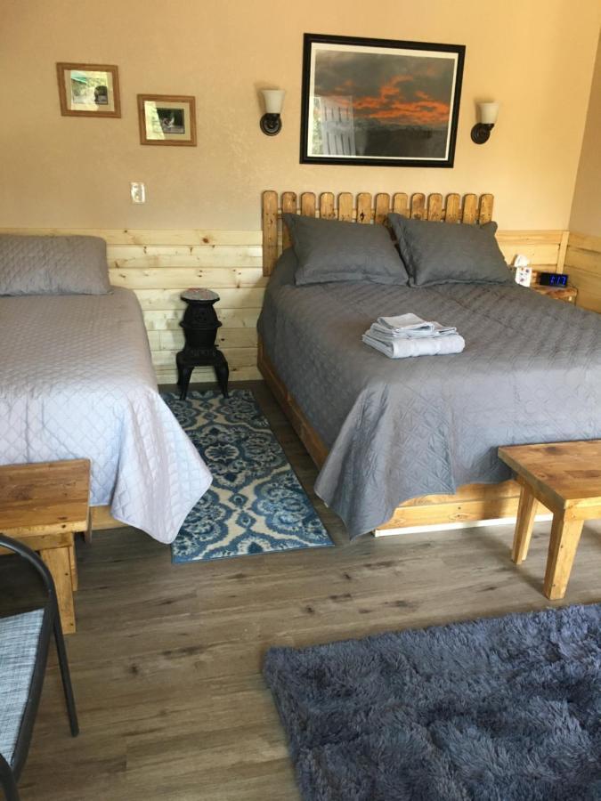 Whispering Woods Ak Cabins Kasilof Екстериор снимка