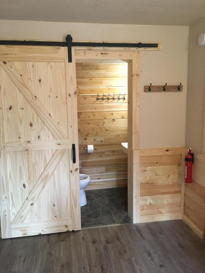 Whispering Woods Ak Cabins Kasilof Екстериор снимка
